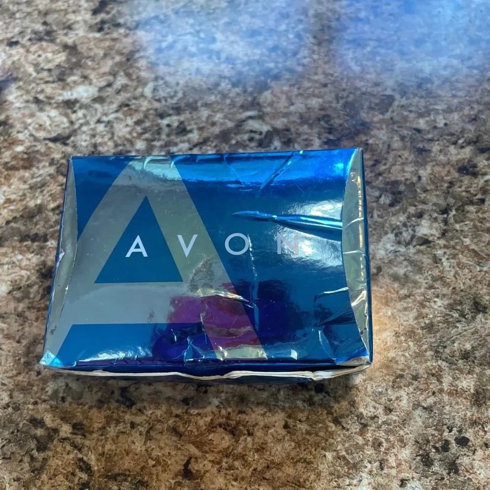Avon Shell Illusion Necklace Earring Bracelet Jewelry‎ Gift Set